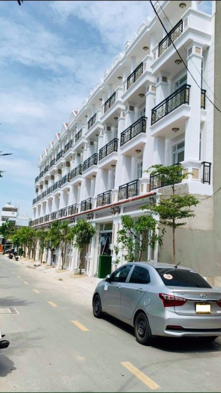 Cho thuê nhà Quận Thủ Đức - Nhà HXH đường Quốc Lộ 13