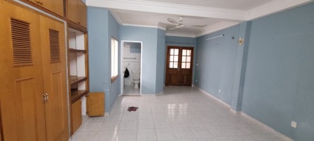 A Luân cho thuê nhà dt 195m2, đường Vạn Kiếp, Quận Bình Thạnh giá rẻ 15tr/ th