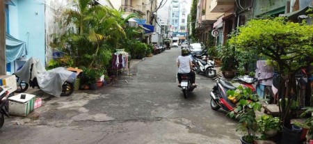 Cần cho thuê nhà mặt tiền Nguyễn Lâm Bình Thạnh, dt 4x11 giá 12tr