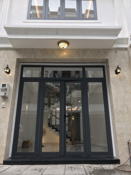 Cho thuê nhà nguyên căn mặt tiền đường lớn, 4m x 12,5m, 4 tầng ngay quận 12