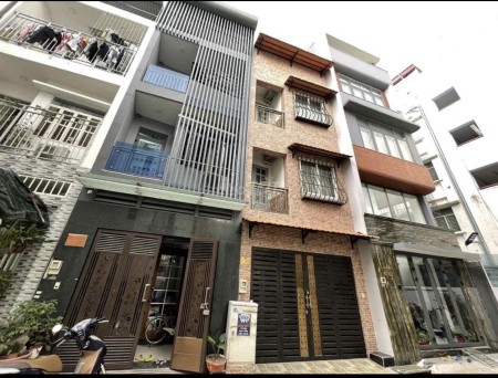 Chính chủ cần cho thuê nhà hẻm xe hơi xe tải, 3 lầu mới đẹp, mà giá chỉ 12tr/tháng