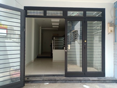 Cho thuê nhà hẻm cụt, ba gác ở Bạch Đằng Bình Thạnh giá rẻ 13tr
