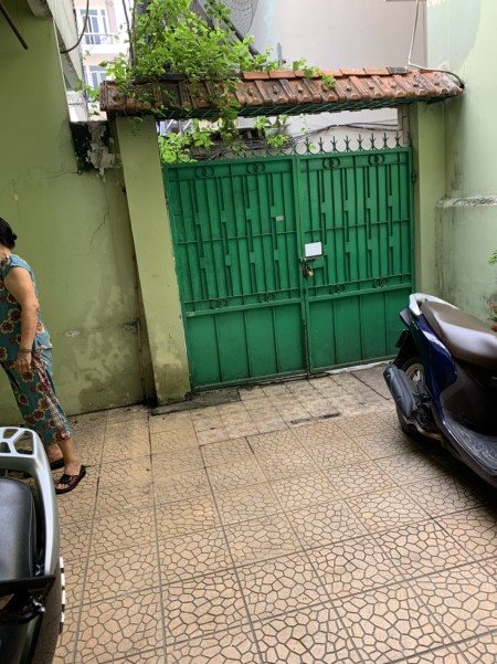 Luân tìm khách thuê nhà nguyên căn hẻm 4m, 1 trệt 1 lầu ở Bùi Đình Túy, BT