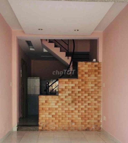 Cho thuê nhà nguyên căn trên diện tích 3m x 9m; 1 Trệt 1 lầu nằm trên đường Điện Biên Phủ, P15, BT