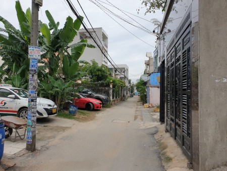 Cho thuê Nhà nguyên căn có chỗ để xe oto , tại Hiệp Bình Phước Thủ Đức giá rẻ.