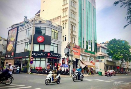 Hot cho thuê nhà góc 3 MT Quận 3 506m2 sàn suốt, đường hai chiều, giá 150 triệu/tháng