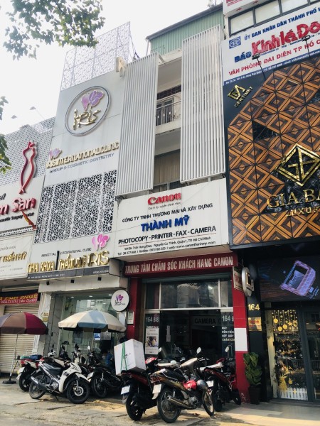 Cho thuê nhà MT ngay Trần Hưng Đạo Q1, trệt 4 lầu, giá 60tr có thương lượng