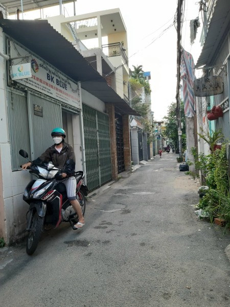 Cho thuê nhà hxt, Nguyễn Thái Sơn Gò Vấp giá rẻ 7,5 tr