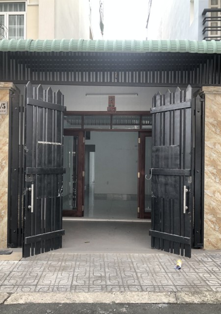 Cần cho thuê 1 nhà nguyên căn 80m2 HXT, giá 11tr còn thương lượng