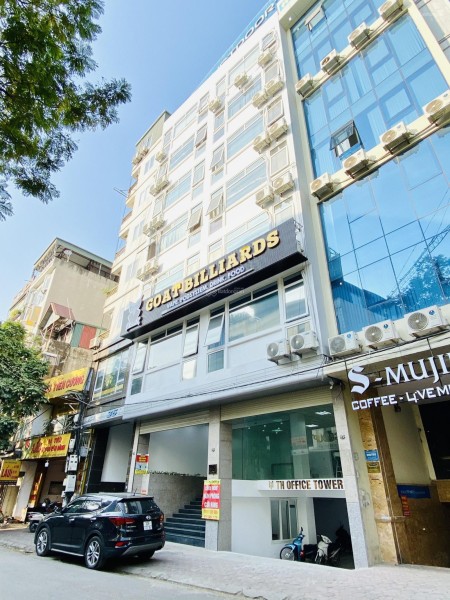 Cho thuê ngay nhà mặt phố Nguyễn Thị Thập, rộng 90m2, mặt tiền 7m