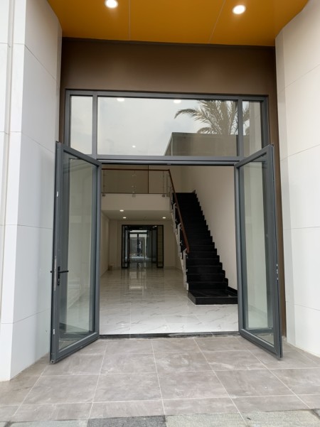 Nhà riêng thuộc khu Shophouse dự án Asiana Capella Quận 6, 75m2, 18 triệu