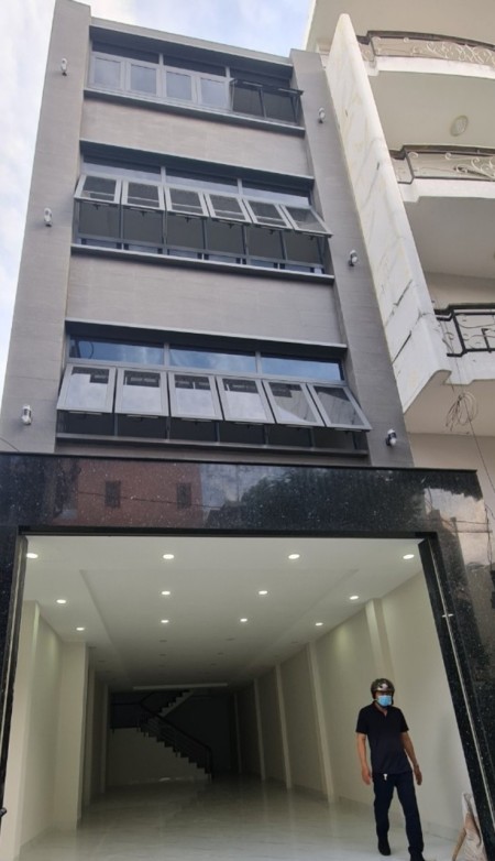 Nhà cho thuê nguyên căn Phú Nhuận, 5x18m, giá 28 triệu/tháng