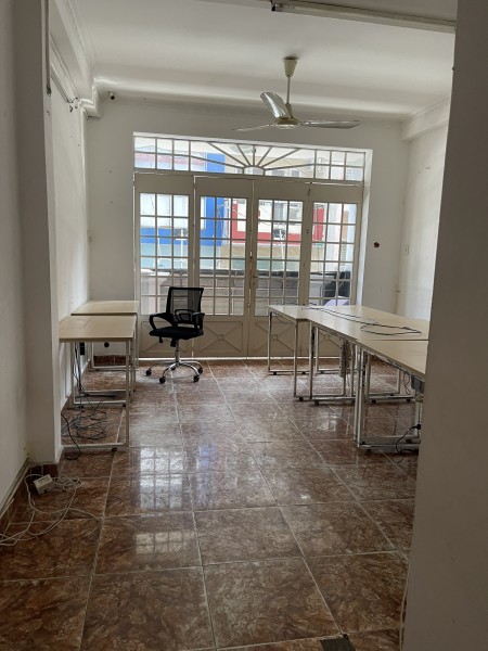 Nhà mặt tiền cần cho thuê trên đường Cù Lao dtsd 64m2 có 3 lầu, 6 phòng, 4WC, cho làm CHDV