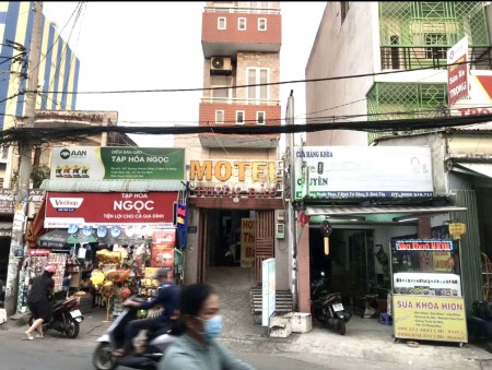 Cần cho thuê khách sạn 199 Trương Phước Phan Bình Tân