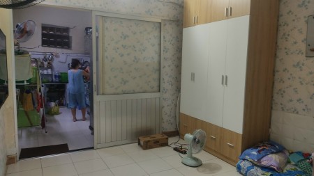 6.5 triệu cọc 1 tháng nhà nguyên căn hẻm đường Nguyễn Lâm, Quận BT