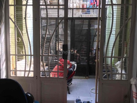 Cho thuê nhà nguyên căn giá 15 Triệu hẻm ba gác Chiến Thắng, P9, Phú Nhuận