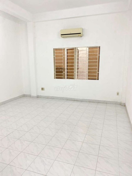 Cho thuê nhà 18 Triệu/tháng tại Nguyễn Kiệm, phường 9, quận Phú Nhuận