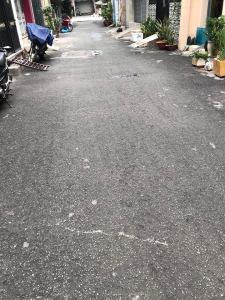 Nhà cho thuê Hòa Binh ,Tân Phú dt 72m2, chỉ 8 triệu con tl.