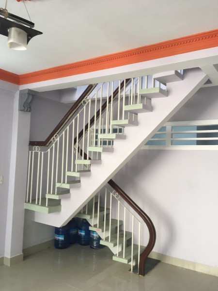 Nhà nguyên căn cho thuê tại 36/52/1C Nguyễn Gia Trí, Phường 25, Bình Thạnh