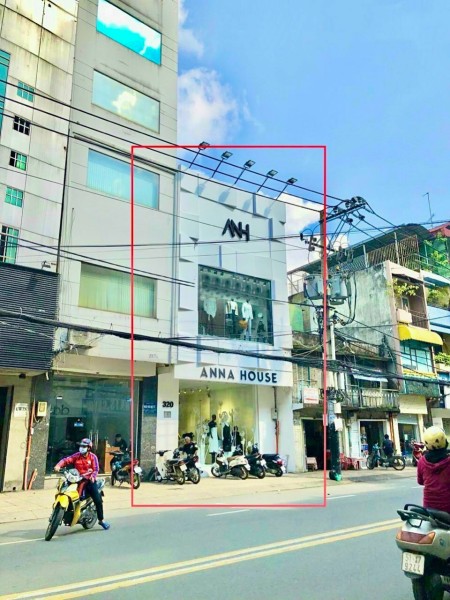 Tìm khách thiện chí thuê lâu dài nhà mặt tiền Võ Văn Tần - Q3