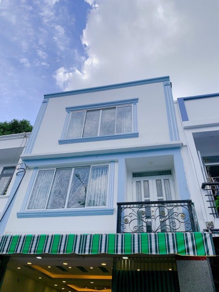 Mặt Tiền Nguyễn Kiệm, 5.8x10m, nhà 2 lầu, 3PN, 3 máy lạnh