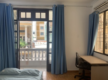 Nhà nguyên căn đã setup làm CHDV đường D1, Phường 25, Quận Bình Thạnh