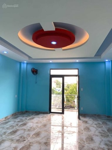 Nhà 2 mặt tiền cho thuê 104m2, 4PN, 5WC, 3 tầng, giá 11tr/th - Bình Tân