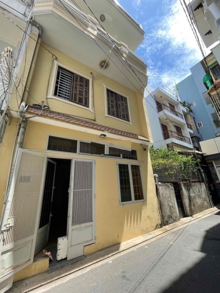 Cho Thuê Nhà HXH Bạch Đằng, Q.Tân Bình – 5 x 5m (2PN, 3WC) – 11 Triệu/Tháng