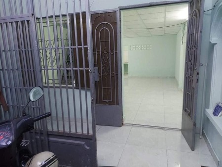 Trống căn nhà cấp 4 cần cho thuê tại Đường Tân Thới Hiệp 21, Quận 12. Giá 4tr5/Tháng