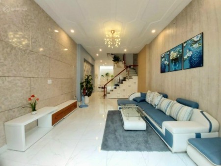 Cho thuê nhà HXH giá 28tr/th khúc Kỳ Đồng Q3, nhà mới rộng rãi và sạch sẽ