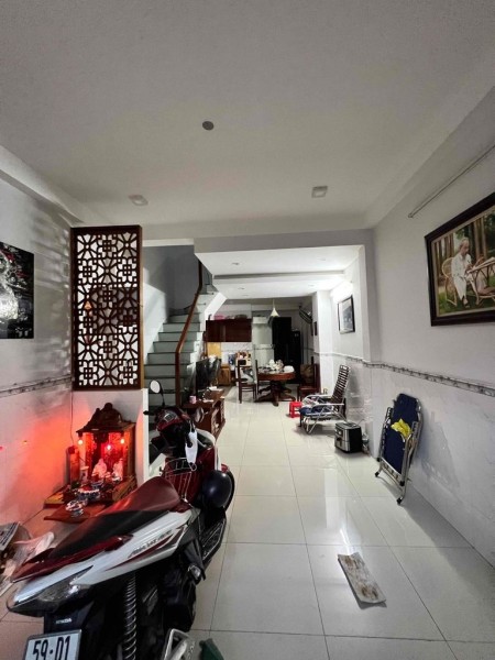 Cho Thuê Nhà Đường Lê Trọng Tấn , Q. Tân Phú – 4 x 15 m – 17 Triệu/ Tháng