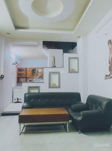 Mình cần cho thuê nhà nguyên căn 2 tầng Nhà Bè, đã đủ nội thất mà giá lại cực sốc
