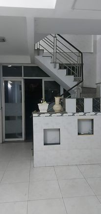 Cho thuê nhà nguyên căn 28m2 có 3 tầng giá thuê chỉ 6 Triệu/Tháng
