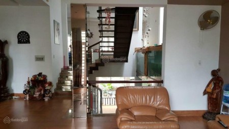 35 tr/th sở hữu ngay nhà nguyên căn 194.4m2, 4 tầng, 8PN, 5WC, có garage để xe