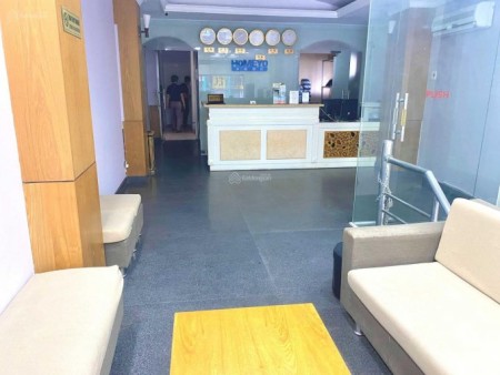 Cho thuê nhà 104m2, 27PN, 27WC, 7 lầu làm CHDV, 165tr/th - Bùi Viện