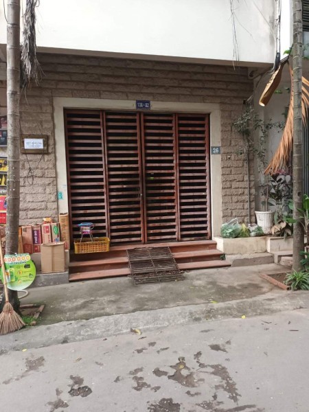 Cho thuê nhà riêng tại Phạm Tuấn Tài, Phường Dịch Vọng Hậu, Cầu Giấy hẻm 2 ô tô chánh nhau