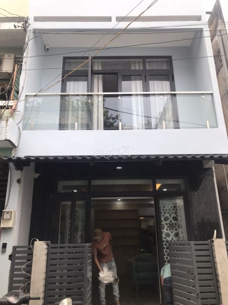 Nhà quận 6 cho thuê, mới vừa hoàn thành nội thất, DTSD 104m2