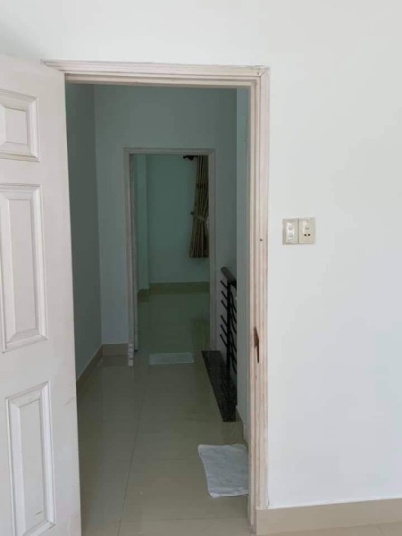 Cho thuê nhà 1 Trệt + 1 Lầu HXH 60 Lâm Văn Bền, Q7