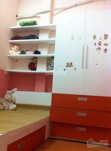 8 tr/th - nhà nguyên căn 3 tầng, 3PN, cho thuê, full nội thất. LH 0978994528