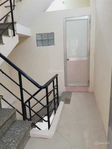 Nhà phố hẻm cần cho thuê 30m2, 3 lầu, 3PN, giá 12 tr/th. LH 0938971212