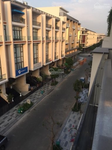 Nhà cho thuê giá 20 - 40 triệu/tháng thuộc khu đô thị Vạn Phúc. LH 0818383838