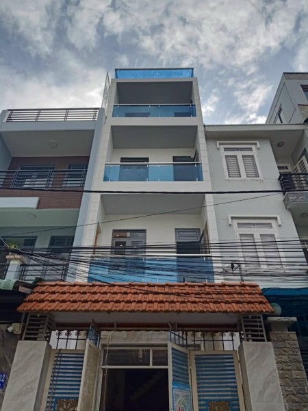 Nhà cho thuê 14 phòng đầy đủ tiện nghi, giá cho thuê 56 triệu/tháng. Liên hệ0906348366