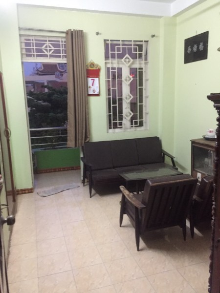 Cho thuê MT Vạn Kiếp, 3.5x 14m, nhà 4 lầu, 2 ST trước sau, 5 phòng, có vỉa hè rộng 5m