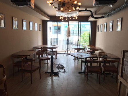 Cho thuê 1 trệt, 1 lầu mặt tiền Đường Nguyễn Chí Thanh, Phường 9, Quận 5, (7.5 x16)