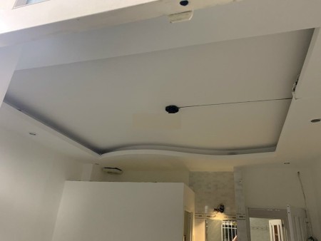 Cho Thuê Nhà Lạc Long Quân – 3,5 x 10m (2N, 2WC) – 9 Triệu/Tháng