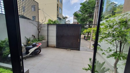 Đi đến slide 1
