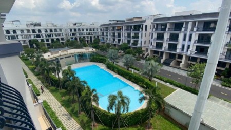 Đi đến slide 2