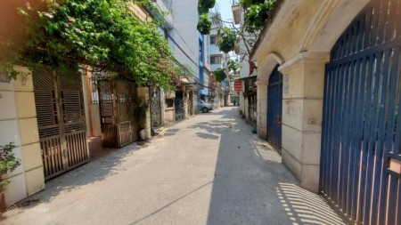 Đi đến slide 8