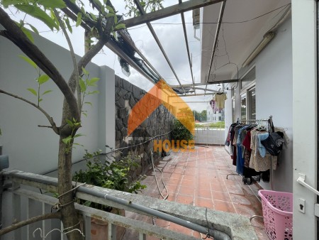 Đi đến slide 8
