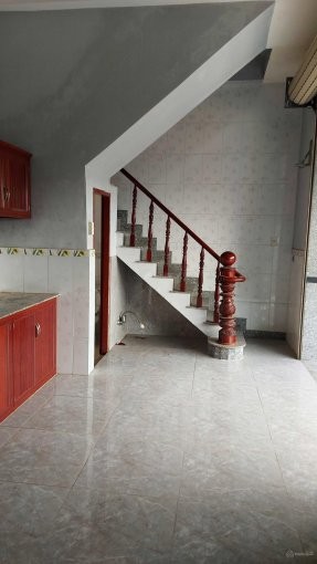 5tr/th - nhà lầu, 2PN, 2WC, có máy lạnh đường xe tải cho thuê tại Thuận An, 60m2, 2 phòng ngủ, 2 toilet
